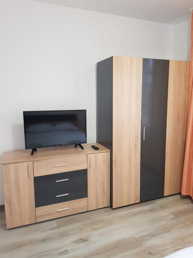 Ana Apartament Râmnicu Vâlcea 外观 照片